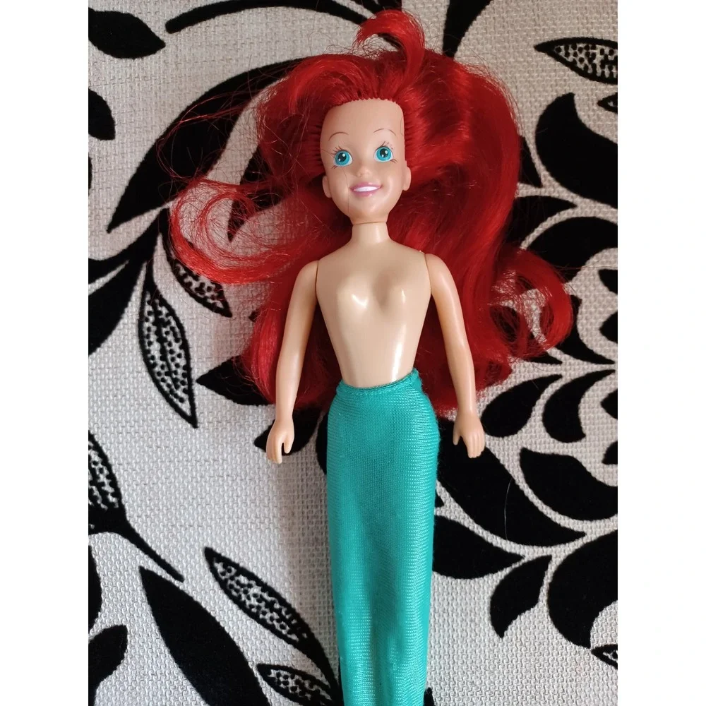 Vintage Ariel From The Little Mermaid Barbie Fashion Doll Toy Collectible